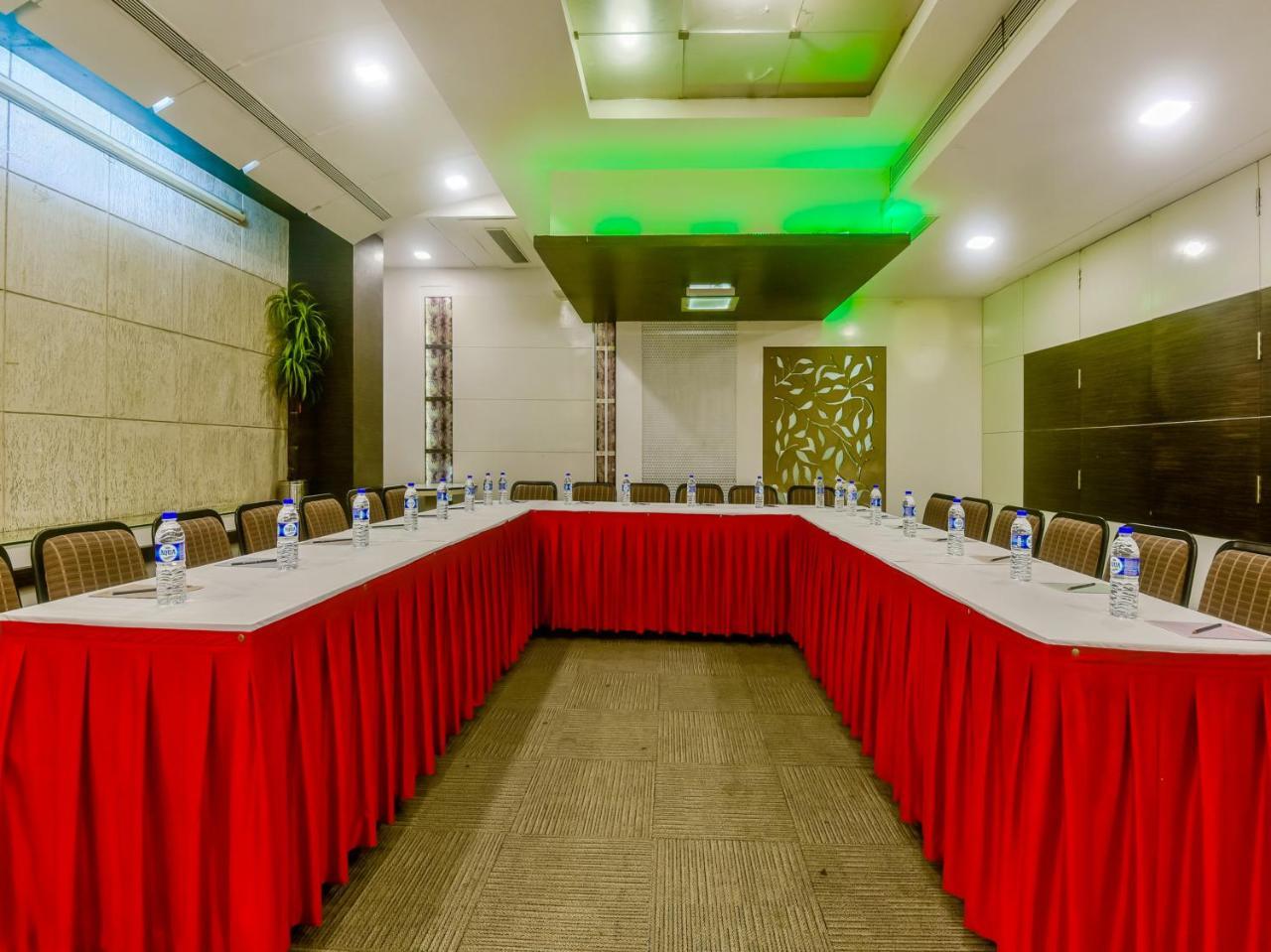 Hotel Planet Residency Mumbai Ngoại thất bức ảnh